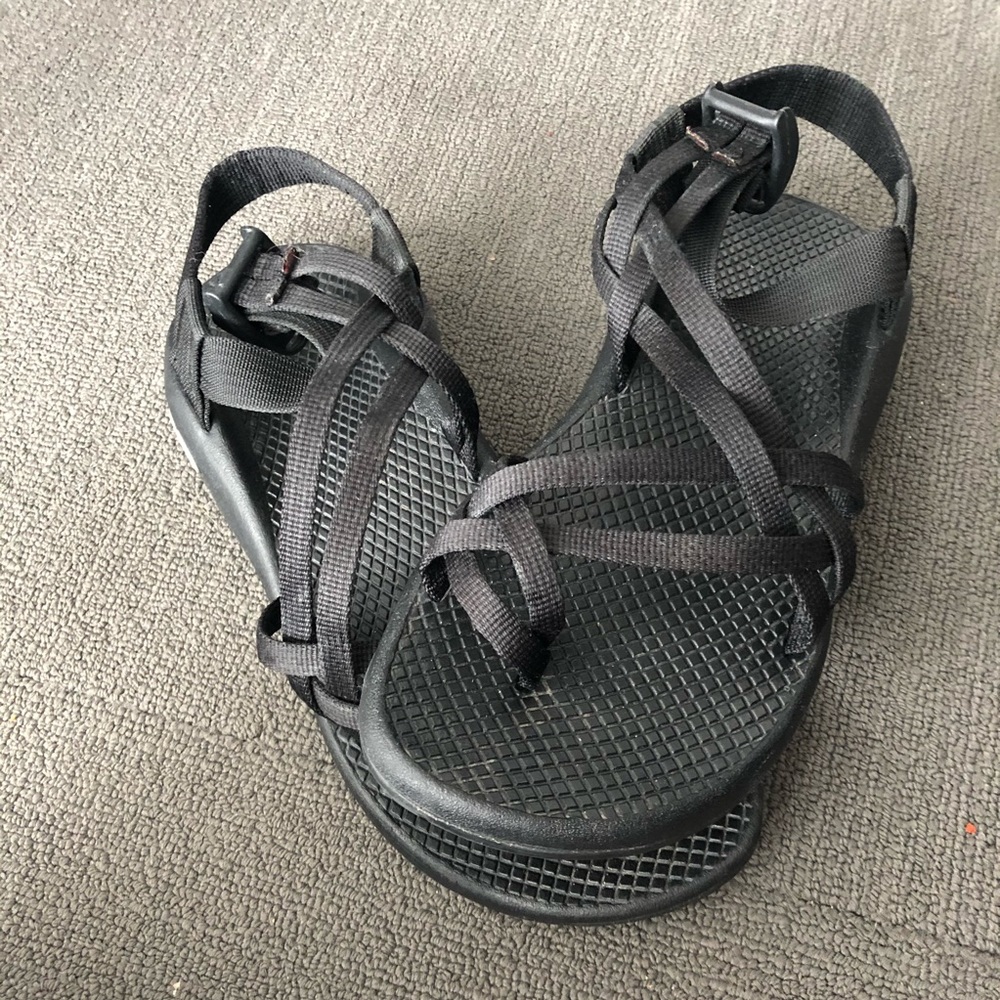 Women’s Chaco — BARELY WORN!!